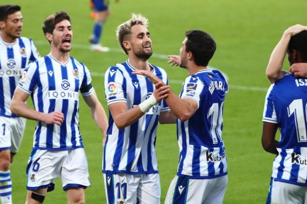 2025年9月10日 世预赛欧洲区小组赛K组第6轮 阿尔巴尼亚vs拉脱维亚 全场录像回放